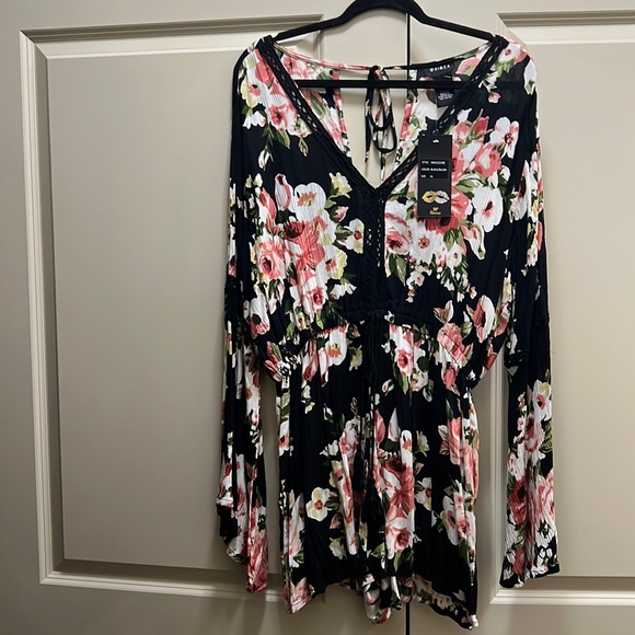New Waimea Long Sleeve Romper Size XL - Picture 1 of 10